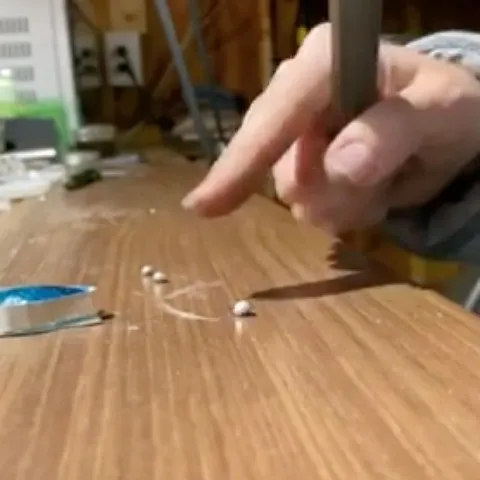 Here is technique to create a flat area on a ball from @hartleyenough - “I have had the worst time filing a flat surface...