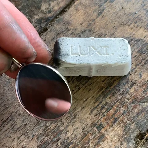 For this week’s #tooltalktuesday, I’m showing off a polishing compound available at @riogrande—LUXI! These silica-free...