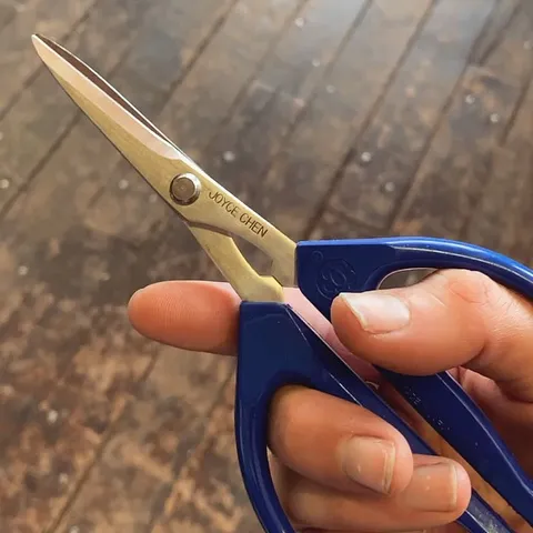 For this week’s #tooltalktuesday I wanted to show off my Joyce Chen Unlimited Scissors and talk about how I have found...