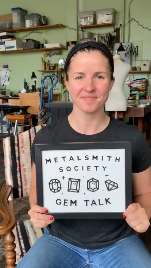 This episode features gemstone dealer @turquoise_obsession and lapidary artists @gem_fox_ + @arroks_rocks the stones...