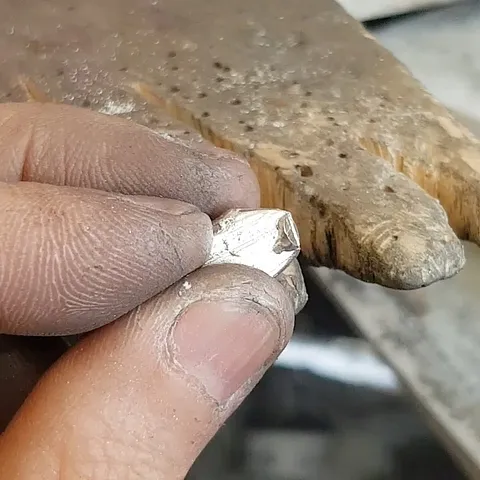 Here is a technique to clean up castings from @anthat.com.au - “We all have our own ways of cleaning up casting, there is...