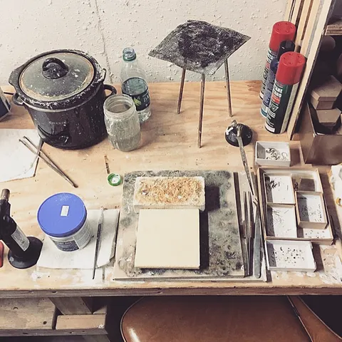 This is a shot from jeweler @thistlesilverdesigns bench and she posed the question “how do you organize your solder?”...