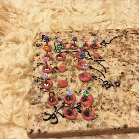 If you have a bunch of stones you are preparing for setting and would like to keep them organized, and from rolling off...
