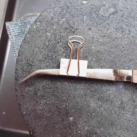 When your cross locking tweezers need some extra support! This binder clip (made from steel) will keep them tight! Thank...