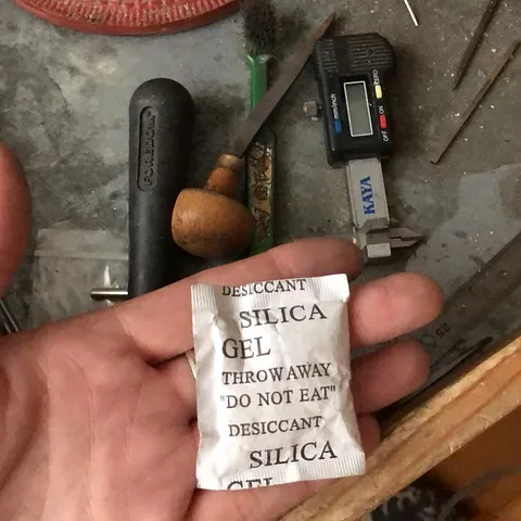 Here is another way to keep your tools from rusting! Save these pouches and throw them in your drawers and containers to...