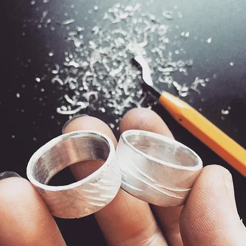If you’d like to create a gorgeous rounded edge on a ring use this tip from @petercat_jewelry - “I was introduced to this...