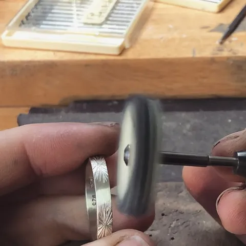 For this week’s #tooltalktuesday I wanted to show how to achieve a high polish by using Sunshine® Cloth Buffs from...