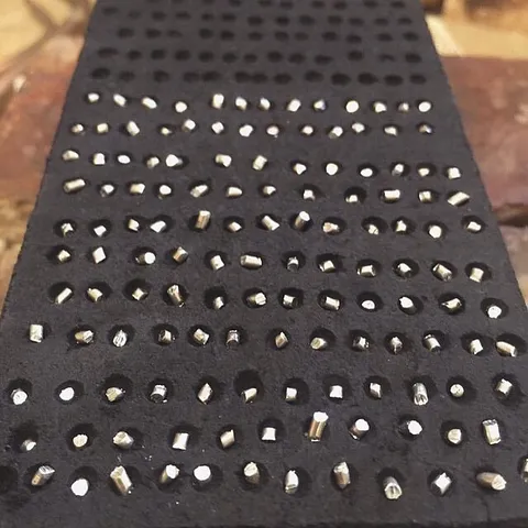 When you want to make silver balls use this methods from @studiojulessilversmith -“That block has about 2mm holes drilled....