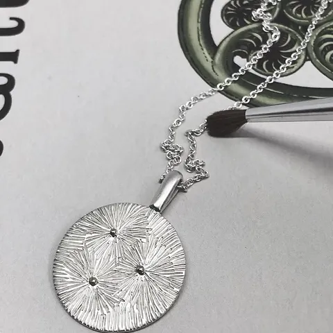 Here is a photography tip - when working with chains have a small watercolor brush (clean, and good enough quality that it...
