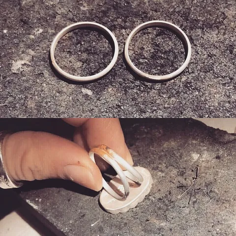 Here is a tip for making a split shank ring with regular wire from @ritualfemme - “Start with two rings same size, line up...