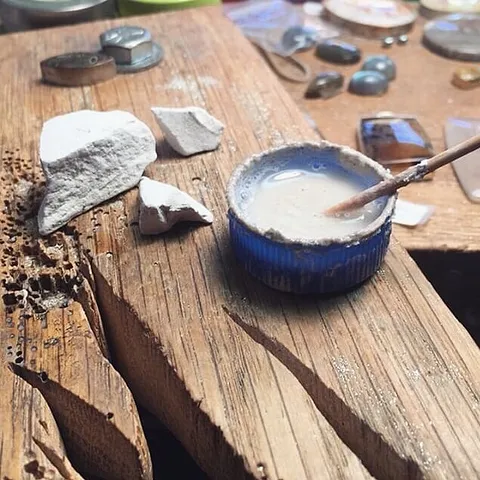 Here is a tip for preventing solder from flowing from @lindablumelstudio - “I use clay as an anti-flow! It’s a fairly...