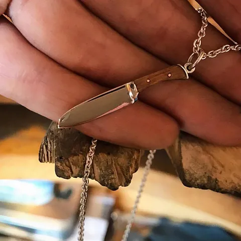The theme for the #metalsmithchallenge in December was MINIATURE and this community did not disappoint! I was so excited...