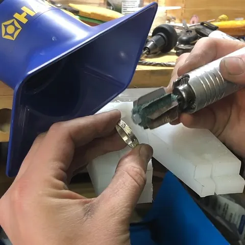 For this week’s #tooltalktuesday I’m extremely excited to discuss the @hakkousa FA-430 Smoke &amp; Fume Extraction System....