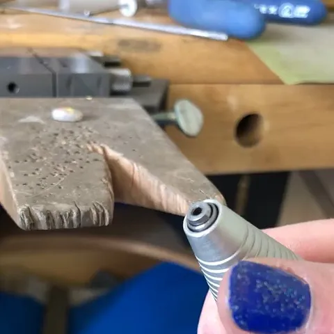 For this week’s #tooltalktuesday I wanted to discuss my Technique Quick Change Handpiece (for 3/32” tools), I gotta start...