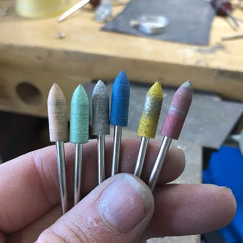 Here is a tip for polishing some of those hard to reach spots: Dedeco Midgets! I received a few of these in last month’s...