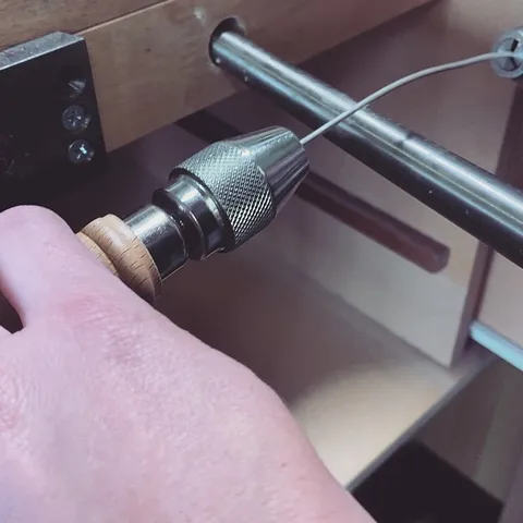 For this week’s #tooltalktuesday I’m showing off the amazing Whaley Hand Vise available from @ottofrei1930 🔥(I’m actually...