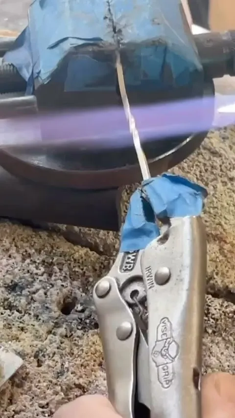 Here is a square wire twisting technique from @lbouton018 - “My students always enjoy twisting wire in class. If you want...