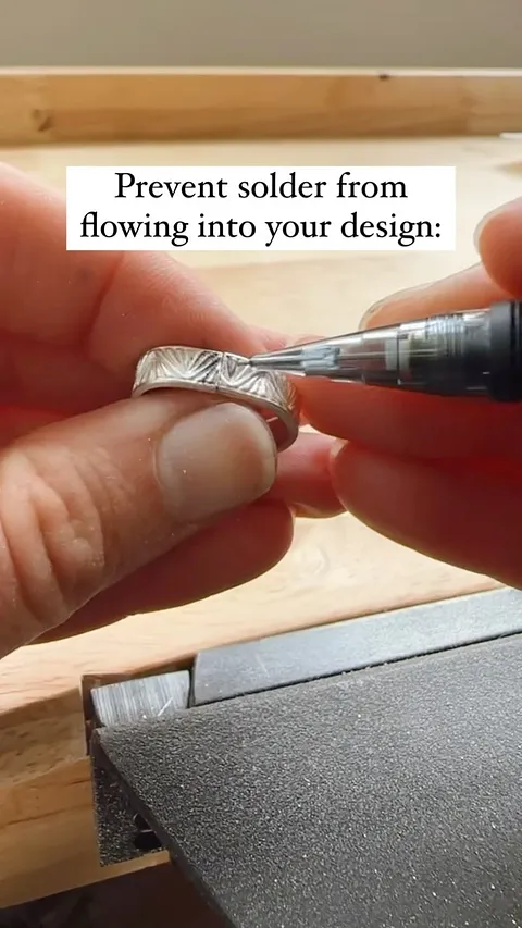 Soldering tip: Use a graphite pencil ✏️ to draw into the areas you don’t want solder to flow! Worked really well on this...