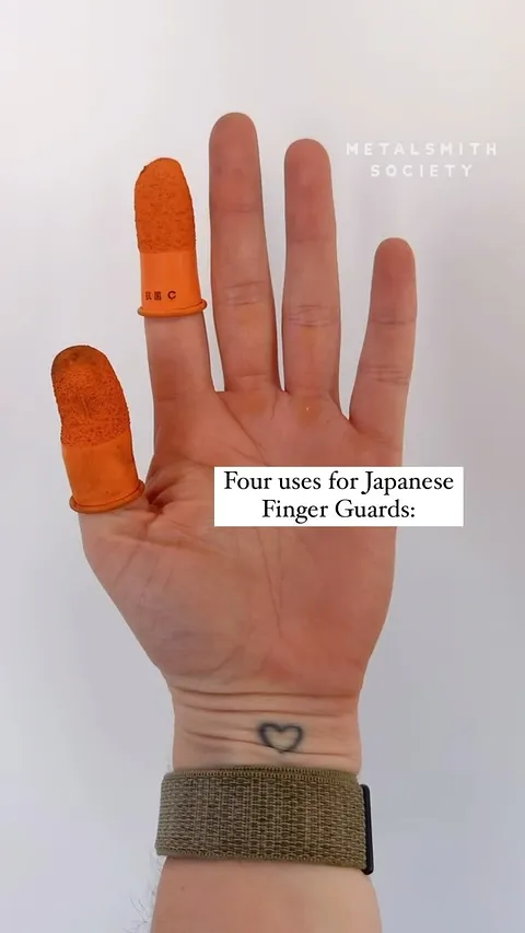 Japanese finger guards available from @pepetools_usa make sure they fit you snug! I have two sizes “B” and “C” If you...