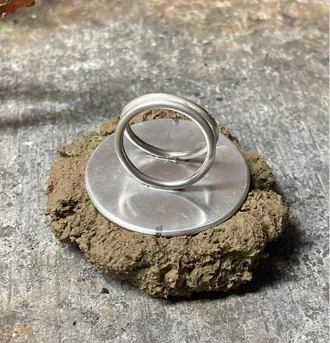 🐈 Here is a soldering tip from @marciavidaljewellery - "I love a budget tool hack in this super spendy industry I’ve found...
