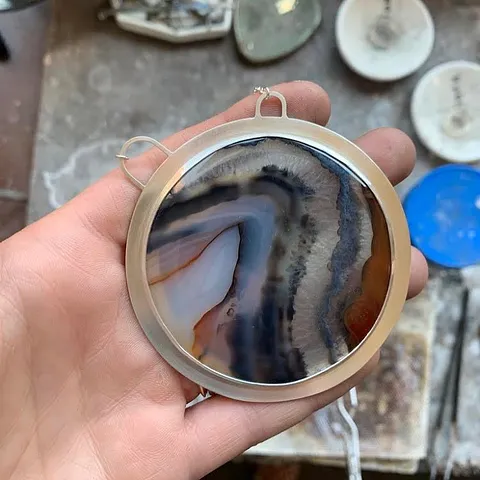 Here are some helpful tips when you are creating BIG BEZELS from @meritmade - “1) Up the gauge. Instead of using 28 ga...