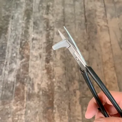 For this week’s #tooltalktuesday I created a quick demo of the Whaley Precision Bezel Cutting 90 Degree Shears I got from...