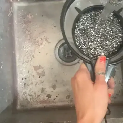 Here is a tip for using your tumbler from @madkatworks - “I use plastic nesting strainers to rinse my shots. The shot...