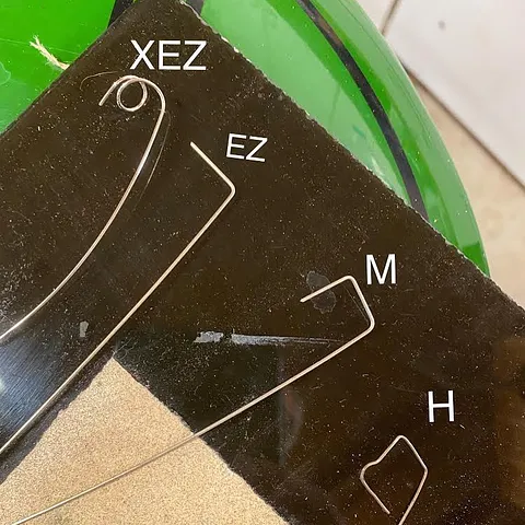 Here is a tip for folks using wire solder from @camanchemesa - “A tip to keep it all sorted out is to cut a length to keep...