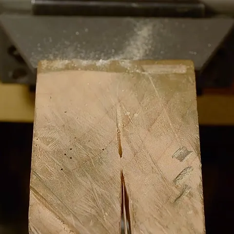 Here is a tip for when you need to file a taper on a piece of wire from @ajr.jewelry - “To help secure wire for filing a...