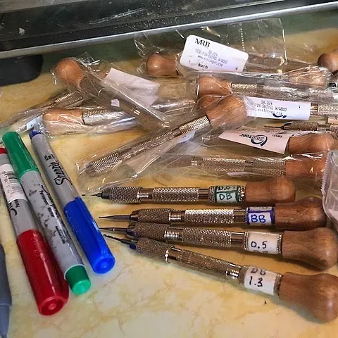 Here is a drilling tip from @Loisgore22 - “There are many reasons I prefer using hand tools for bits and burs. The main...