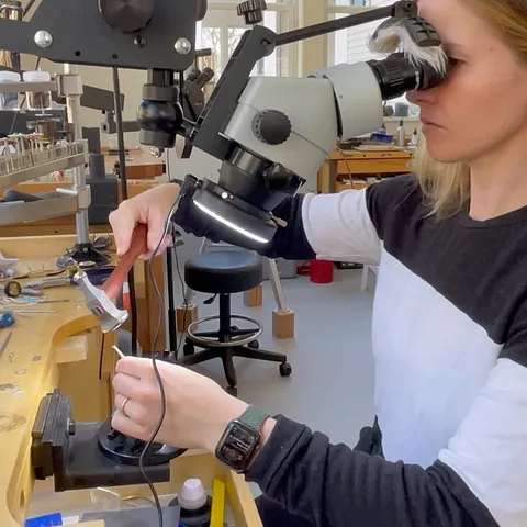 #affiliate For this week’s #tooltalktuesday I am talking about my Bench Setter's Microscope (item 271 - 3045) from our...