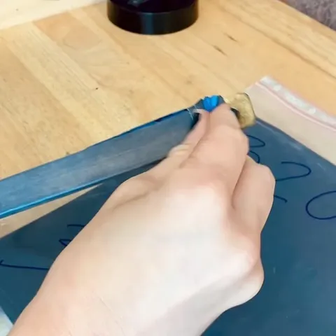 Here is a tip for #diy sanding sticks from @littleoscilla - “A helpful tip to any newbie metalsmith/jeweler: save money by...