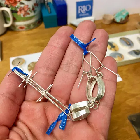 Here is a tumbling tip from @sarabjewelry - “Like many of my fellow metalsmiths, I try my best to reuse packaging from...