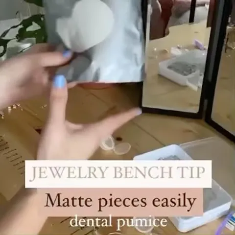 Here is a tip for applying a matte finish from @flourishandcharm - “This tip is for easily making pieces satin/ matte...