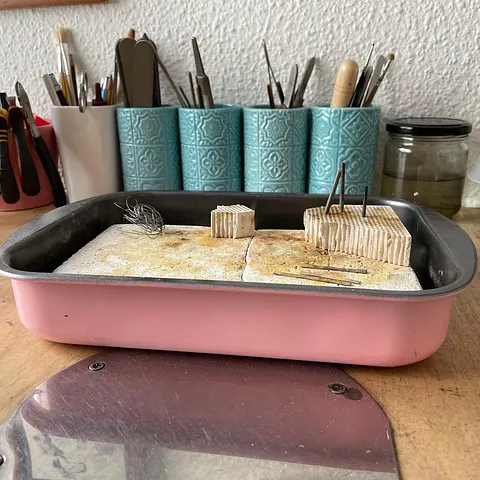 Here is a soldering tip from @analeewolfjewelry - "For small workshops, with a small table it is important to be able to...