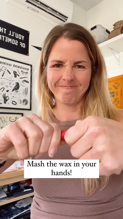 This tip was shared by marquisjewelryacademy and I brought it to life for my book and figured I’d create a reel for...