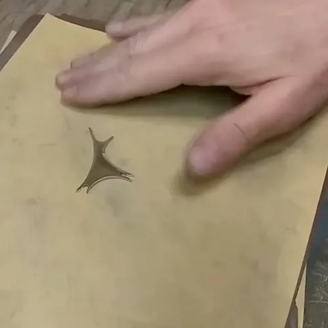 Here is a sanding tip from @martindenoch - “Slippery fingers? Put some tape on the piece and get better grip!" I love this...