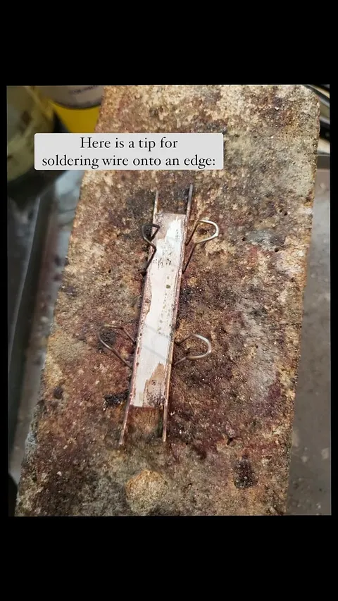 Here is a tip for adding a wire to the edge of a ring from @sinead_cleary_jewelry - “I start by making my band a bit long...