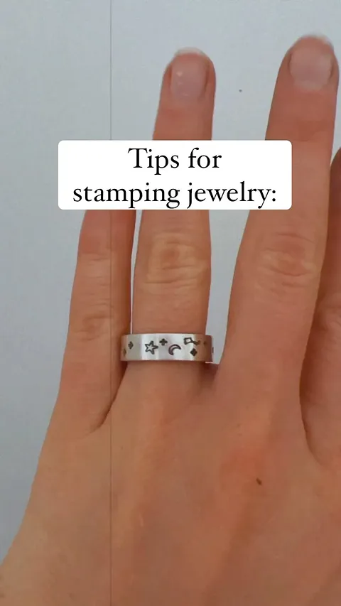 Happy Friday! I compiled some stamping tips that have been shared by our community over the years into a reel for you all!...