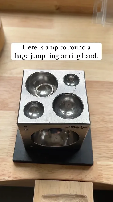 This tip was shared by both @lm6d and @refraction_manufacturing years ago and it’s one I use on a regular basis in my...