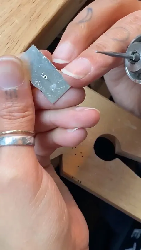 Here is a tip for making multiple bezel pieces from @kaivijewelry - “When i’m working on a handful of pieces at one time I...