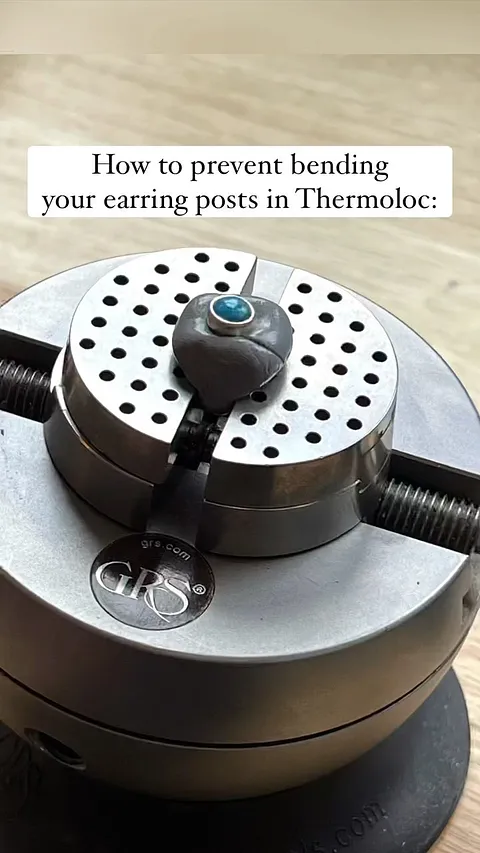 Have you ever bent an earring post while hammer setting a piece in thermoloc?? 🙋‍♀️ This was happening to me because I...