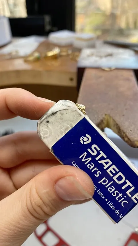 Here is a sanding tip from @silverwolfestudio - “This little bugger was basically impossible to hold, and the sprue was...