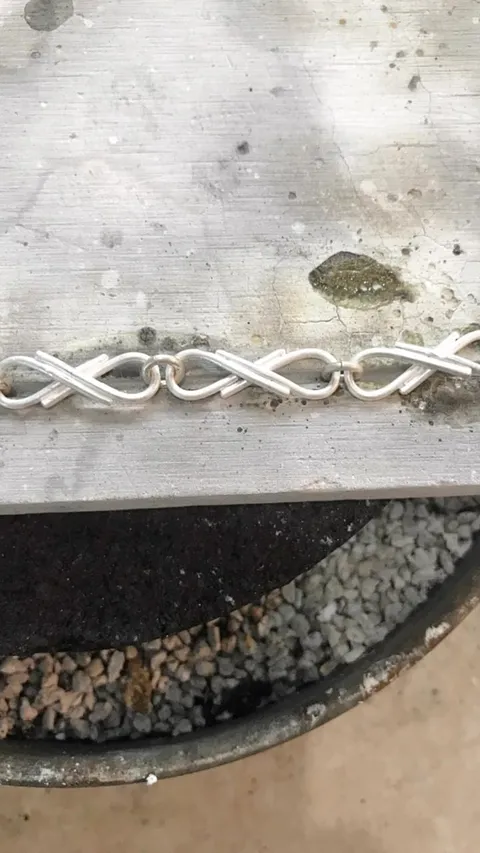 Here is a soldering tip from @boomccarthy1709 - “Carve a channel in a soft soldering block with a separating disk. It’s...