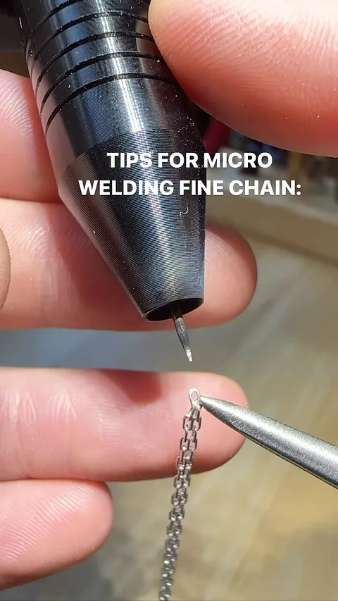 Here are some of my top tips for welding fine chain with my @sunstoneweld pulse arc welder 🌞 the first is I make sure I...