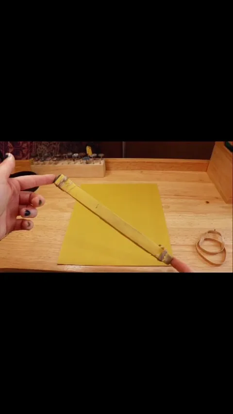 DIY sanding sticks from @mageofmetals - “I like to reuse my old sanding sticks and make new ones with them. However,...