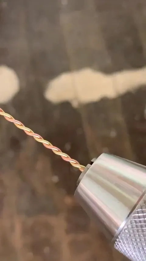 Twisting wires with my Whaley Hand Vise from @ottofrei1930 I clamped a copper and brass wire into a vise and then placed...