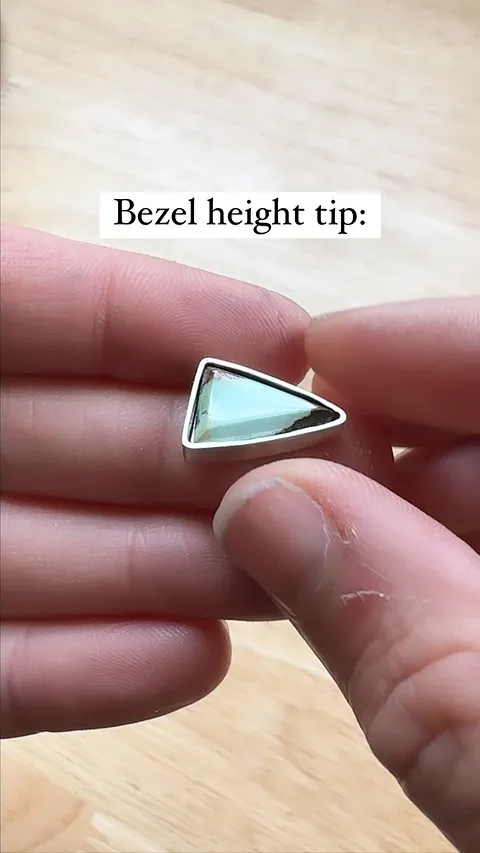 This bezel height tip is supported by our sponsor @turquoise_moose all the gorgeous turquoise in today’s video is from...