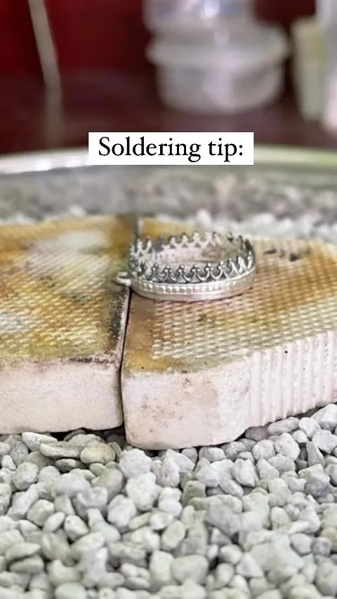Here is a soldering tip from @hghjewelryinstitute - “Sometimes, for soldering parts of our work (such as connecting a jump...