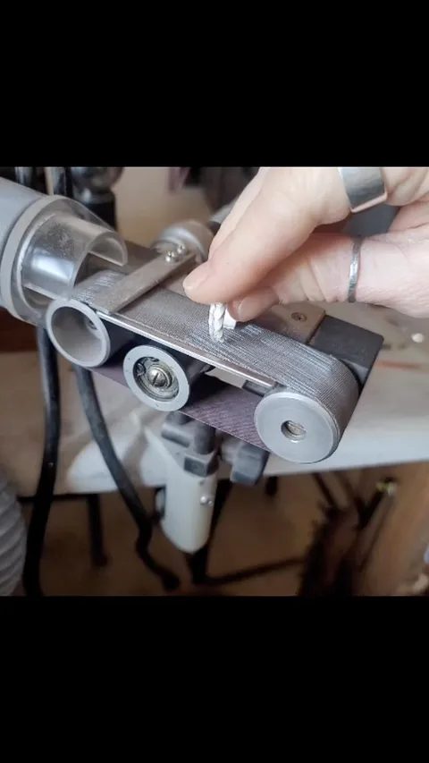 Revisiting how @dangbravegirl preps an open ring band. - “I use my Ikohe belt sander so often that I keep it permanently...